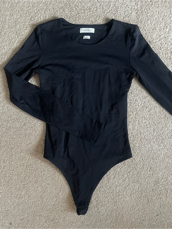 Aritzia Tops - Aritzia Black Long Sleeve Scoop Neck Bodysuit